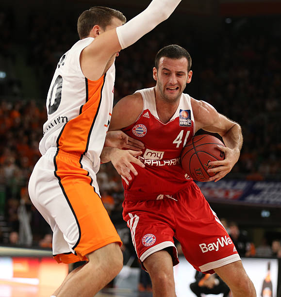 地拖累了他 地拖累了他